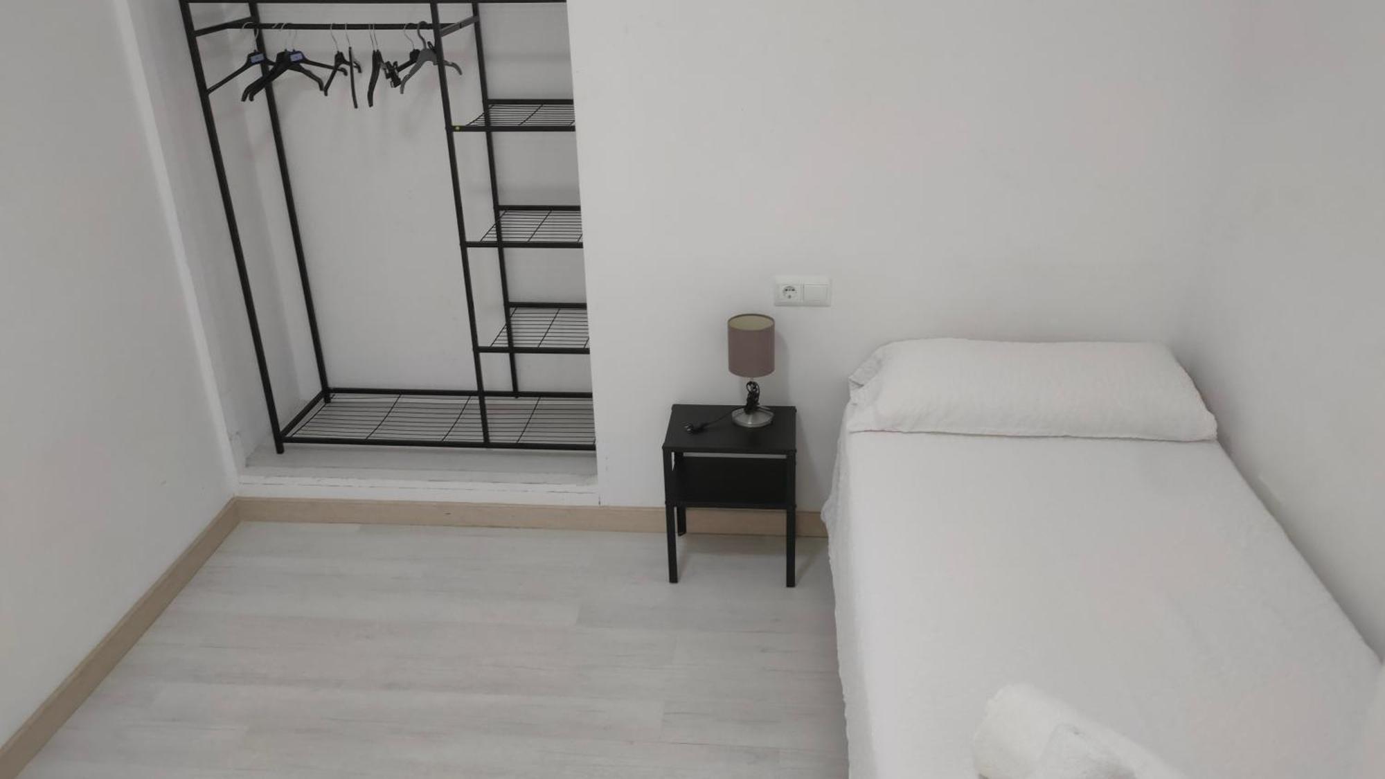 Piso Con Parkinprivado Y A10Minutosdelaplayaandando Apartment Malaga Exterior photo